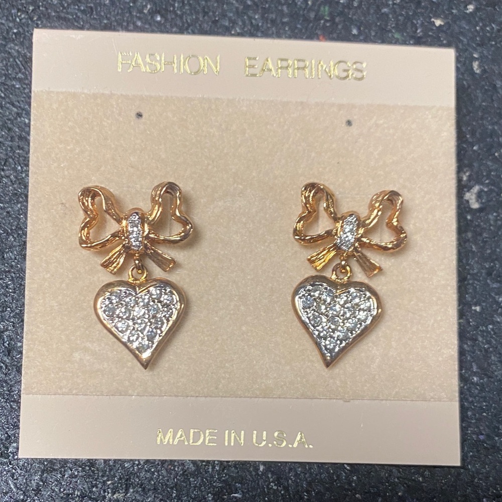 90s Gold and Rhinestone Heart Earrings